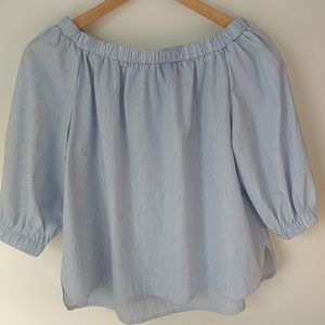 ✨Cute pinstripe off-the-shoulder WD-NY top small